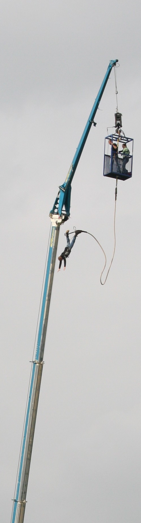 Saut élastique Grue Paris.